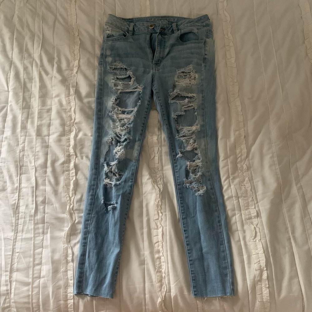 american eagle ripped jeans